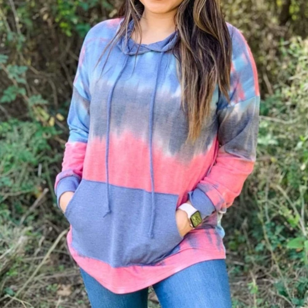 Women's Top PATRIOT TIE DYE HOODIE